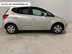 Grijs Gebruikt 2014 Kia Venga Hatchback | € 4.666 (Goede deal)