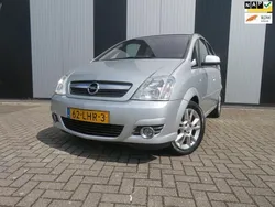 Grijs, metallic lak Gebruikt 2010 Opel Meriva Cosmo MPV | € 3.450 (Goede deal)