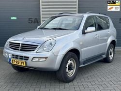 Grijs Gebruikt 2005 Ssangyong (KGM) Rexton SUV | € 3.950