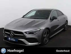 Grijs Gebruikt 2023 Mercedes CLA200 Business Sedan | € 32.450 (Super prijs)