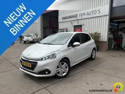 Wit Gebruikt 2019 Peugeot 208 Signature Sky Hatchback | € 10.950 (Goede deal)