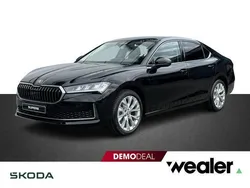 Zwart Gebruikt 2025 Skoda Superb First Edition Hatchback | € 42.840