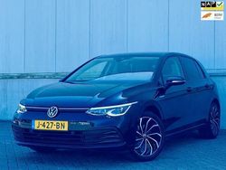 Zwart Gebruikt 2020 VW Golf VIII Life Hatchback | € 15.300 (Goede deal)