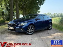 Gebruikt 2015 Volvo V40 CC Ocean Race Stationwagen | € 13.885 (Super prijs)