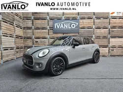 Grijs Gebruikt 2017 Mini Cooper Business Hatchback | € 12.899 (Super prijs)