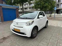 Wit Gebruikt 2011 Toyota iQ Hatchback | € 2.450 (Eerlijke prijs)