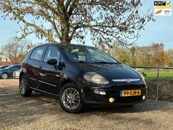 Zwart Gebruikt 2011 Fiat Punto Evo Hatchback | € 2.450 (Eerlijke prijs)