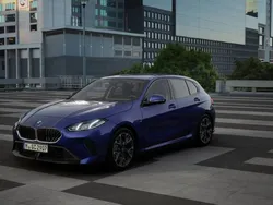 Blauw Nieuw 2025 BMW 120 M Sport Hatchback | € 45.932 (Super prijs)