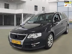 Zwart Gebruikt 2010 VW Passat Highline Stationwagen | € 3.995 (Goede deal)