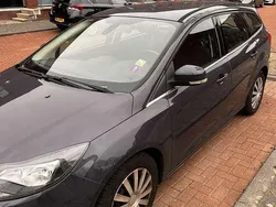 Grijs Gebruikt 2013 Ford Focus Stationwagen | € 3.750 (Eerlijke prijs)