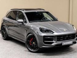 Grijs, metallic lak Gebruikt 2024 Porsche Cayenne S E-Hybrid SUV | € 134.495 (Super prijs)