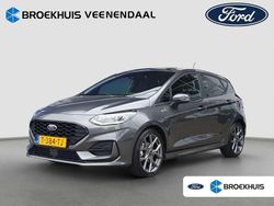 Grijs Gebruikt 2023 Ford Fiesta ST-Line Hatchback | € 19.900 (Eerlijke prijs)