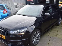Zwart Gebruikt 2014 Audi A1 Sportback Admired Hatchback | € 13.499 (Iets duurder)