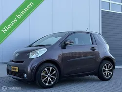 Paars Gebruikt 2010 Toyota iQ Hatchback | € 3.295 (Goede deal)