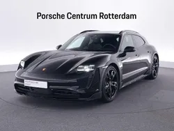 Zwart, metallic lak Gebruikt 2024 Porsche Taycan Cross Turismo Sedan | € 89.750 (Duur)