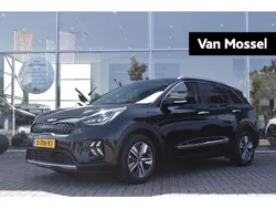 Zwart Gebruikt 2022 Kia Niro SUV | € 25.945 (Goede deal)