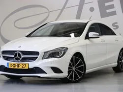 Wit Gebruikt 2014 Mercedes CLA180 Ambition Sedan | € 12.950 (Eerlijke prijs)