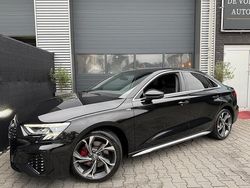 Zwart Gebruikt 2020 Audi A3 S-Line Sedan | € 25.450 (Goede deal)