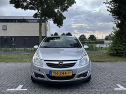 Grijs Gebruikt 2009 Opel Corsa Edition MPV | € 2.500 (Eerlijke prijs)