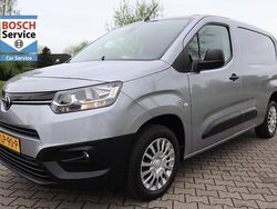 Grijs (metallic) Gebruikt 2021 Toyota Proace City City Van | € 17.450