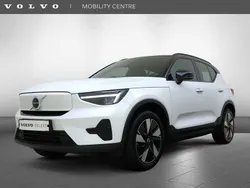 Wit Gebruikt 2024 Volvo XC40 Plus SUV | € 44.935 (Eerlijke prijs)