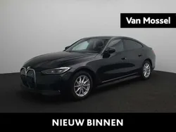 Zwart Gebruikt 2023 BMW i4 Basis Sedan | € 41.845 (Eerlijke prijs)