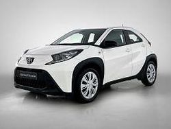 Wit Gebruikt 2022 Toyota Aygo X Play SUV | € 16.450