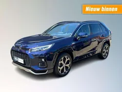 Blauw Gebruikt 2023 Toyota RAV4 Style SUV | € 41.850 (Goede deal)