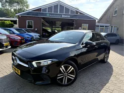 Zwart Gebruikt 2021 Mercedes A250 Business Sedan | € 24.850 (Goede deal)