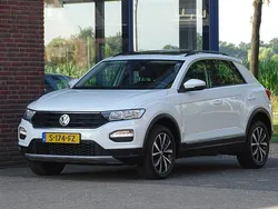 Wit Gebruikt 2020 VW T-Roc Business SUV | € 20.750 (Eerlijke prijs)