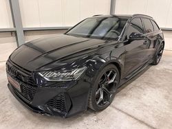 Zwart Gebruikt 2024 Audi RS6 Performance Stationwagen | € 179.950 (Duur)