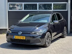Zwart Gebruikt 2020 VW Golf VIII Hatchback | € 14.995