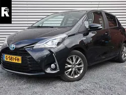 Zwart Gebruikt 2019 Toyota Yaris Hatchback | € 15.440 (Eerlijke prijs)