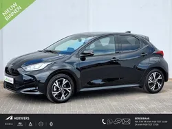 Zwart Nieuw 2025 Toyota Yaris Edition Hatchback | € 27.835 (Goede deal)