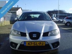 Grijs, metallic lak Gebruikt 2006 Seat Ibiza Hatchback | € 2.149 (Eerlijke prijs)