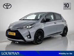 Grijs Gebruikt 2019 Toyota Yaris Hybrid Limited Hatchback | € 17.445 (Eerlijke prijs)