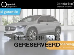 Grijs Gebruikt 2021 Mercedes GLA250 Business SUV | € 37.850 (Eerlijke prijs)