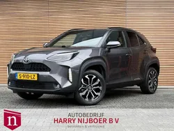 Grijs Gebruikt 2023 Toyota Yaris Cross SUV | € 23.950 (Goede deal)