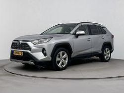 Zircon silver metallic (licht zilver metallic) Gebruikt 2019 Toyota RAV4 Executive SUV | € 33.400 (Iets duurder)