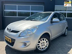 Grijs Gebruikt 2011 Hyundai i20 Hatchback | € 3.995 (Eerlijke prijs)