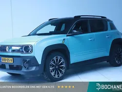 Blauw Nieuw 2025 Renault R4 Iconic SUV | € 42.004