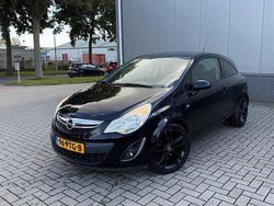 Zwart Gebruikt 2011 Opel Corsa Color Edition Hatchback | € 3.499 (Eerlijke prijs)