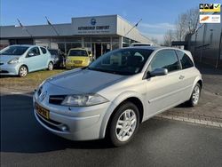 Grijs Gebruikt 2008 Renault Mégane III Hatchback | € 2.999 (Goede deal)