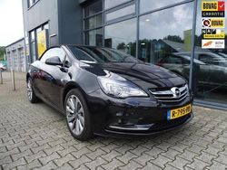 Zwart Gebruikt 2016 Opel Cascada Innovation Cabriolet | € 19.650 (Eerlijke prijs)