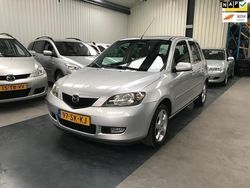 Grijs Gebruikt 2006 Mazda 2 Touring MPV | € 2.950 (Iets duurder)