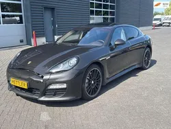 Grijs Gebruikt 2011 Porsche Panamera Sport Sedan | € 14.950 (Eerlijke prijs)