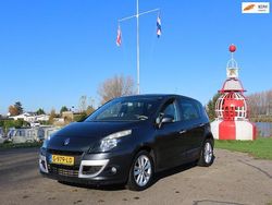 Grijs Gebruikt 2010 Renault Scénic III Privilege MPV | € 1.995