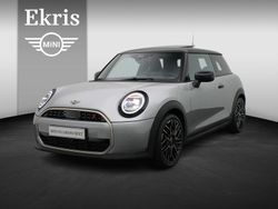 Grijs Gebruikt 2025 Mini Cooper S Favoured Hatchback | € 42.950