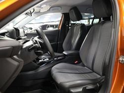 Oranje Gebruikt 2021 Peugeot 2008 Allure SUV | € 18.950 (Goede deal)