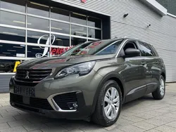 Grijs Gebruikt 2019 Peugeot 5008 Sport MPV | € 17.750 (Goede deal)